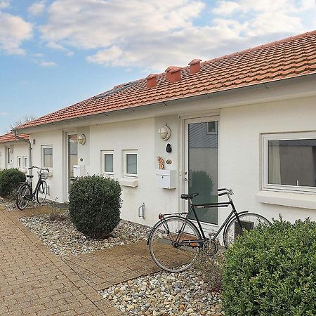 4 Person Holiday Home In R Sk Bing Эрёскёбинг Экстерьер фото